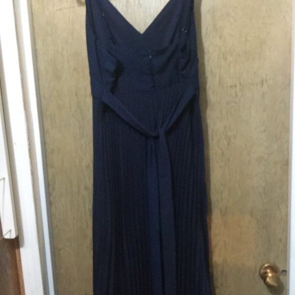 NWT Charmed Hearts pleated dark blue maxi dress zip back with waist tie size L - Picture 5 of 7
